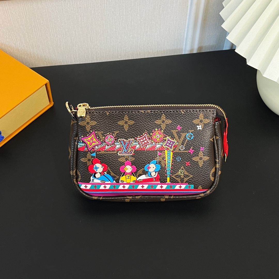 Louis Vuitton Multi Pochette Accessories Mini Bag Purse