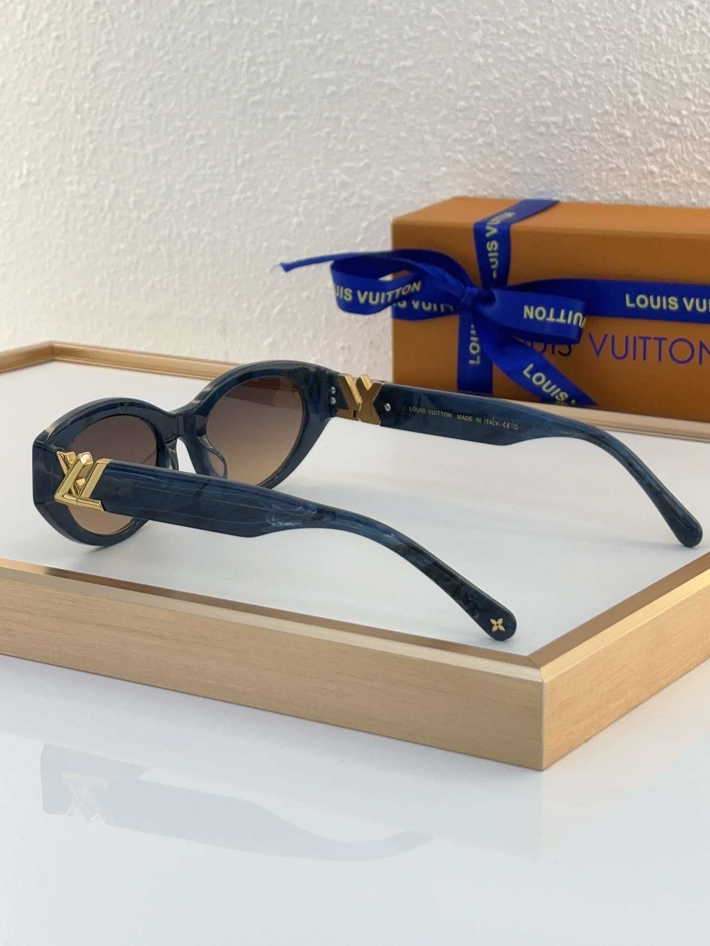 Louis Vuitton LV Sunglasses