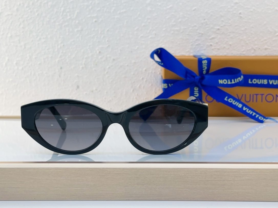 Louis Vuitton LV Sunglasses