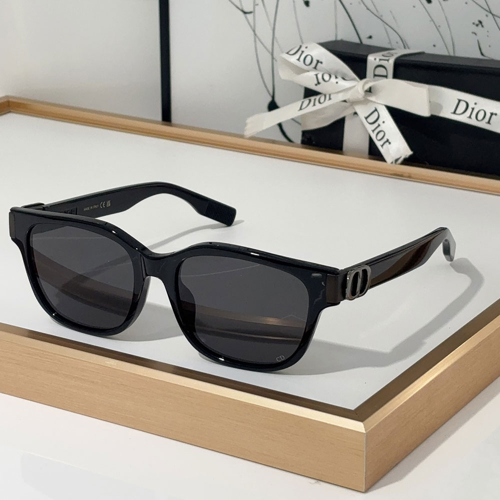 Dior  Mirror leg Logo identification Acetate fibre  sunglasses  Top quality (Replica）