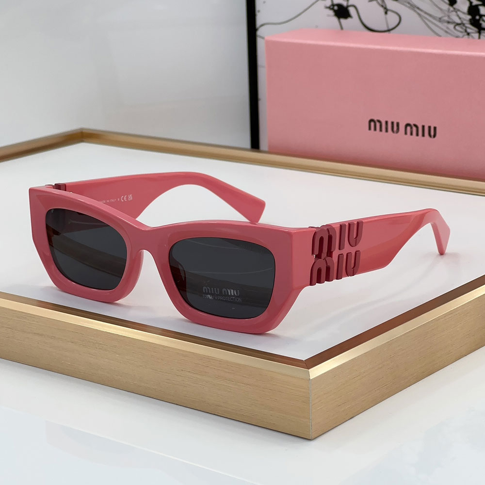 Miumiu  Cat eye Sunglasses Top quality （Replica）
