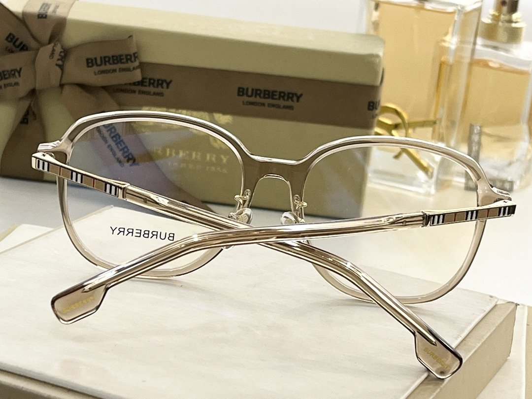 Burberry Sunglasses