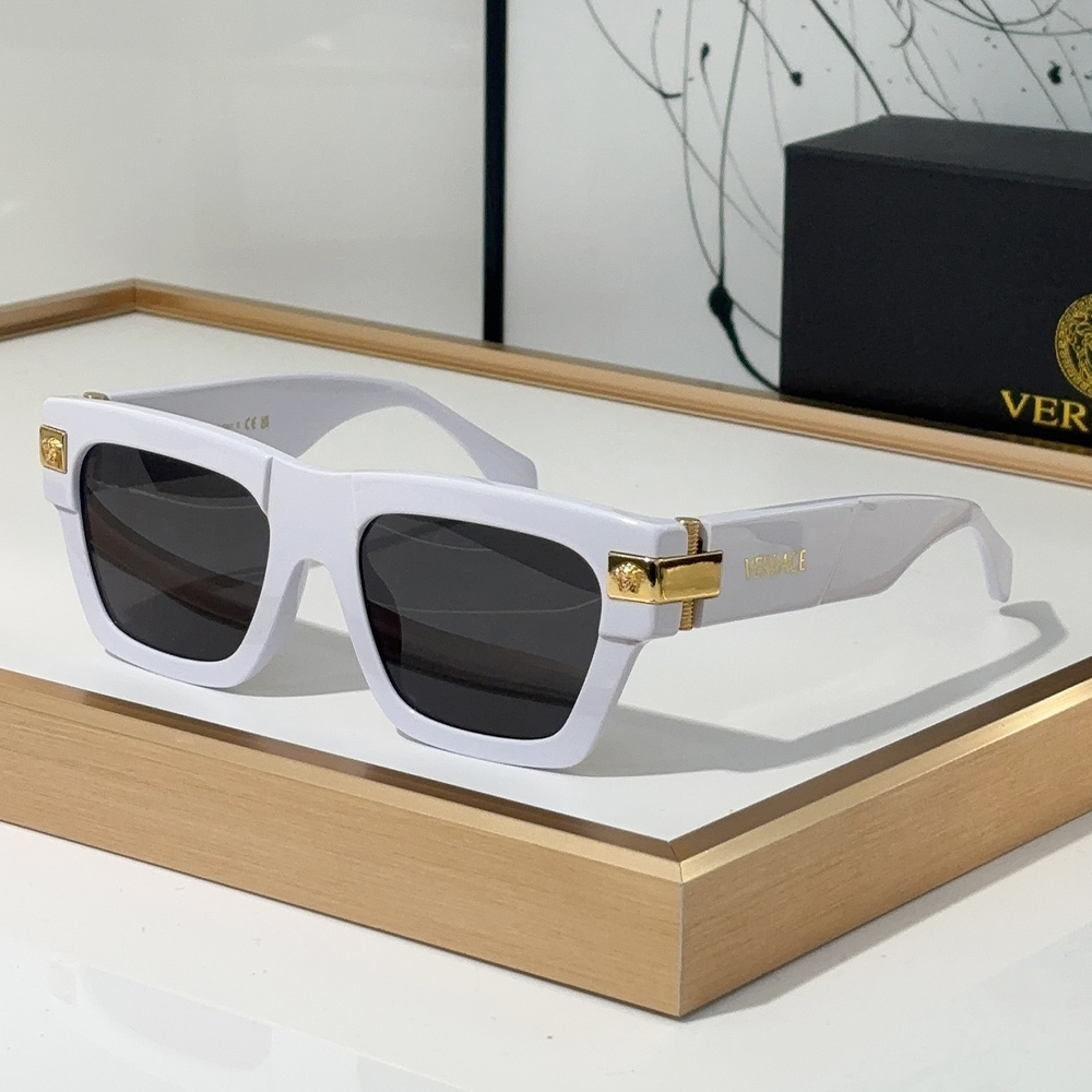 Versace Outdoor Sunglasses Top Quality（Replica）