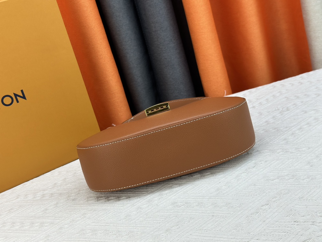 Louis Vuitton LOW KEY SHOULDER BAG M24611 M24885 M24990 Shoulder Bag Handbag