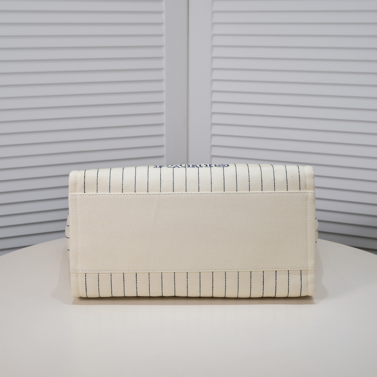 Chanel Cruise Chain Canvas Beach Bag Shopping bag Tote Shoulder Bag Handbag