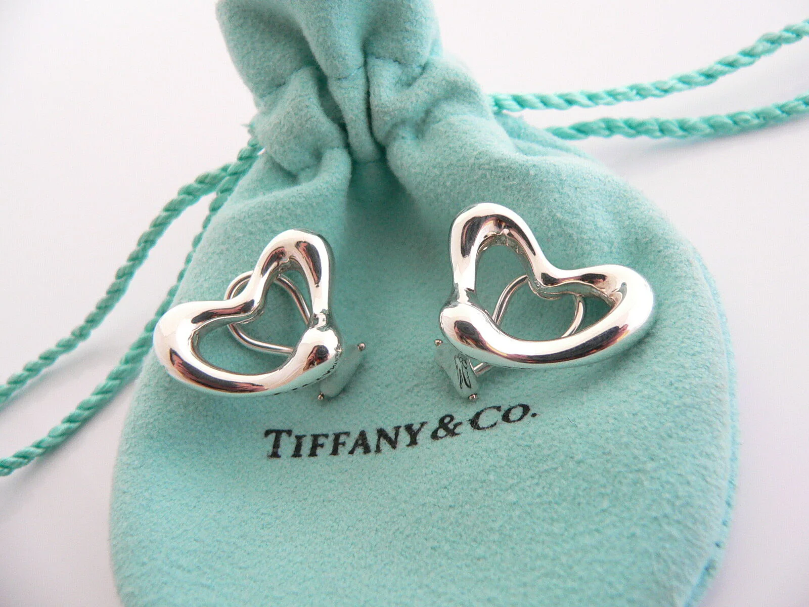 Tiffany & Co Heart Clip On Earrings Silver Clip On Love Gift Pouch Classic Cool