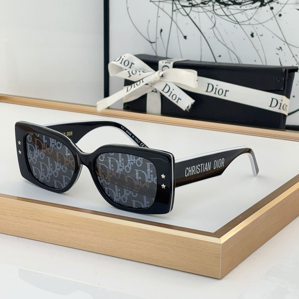 Dior Side Letter Plate Frame sunglasses Top quality (Replica）
