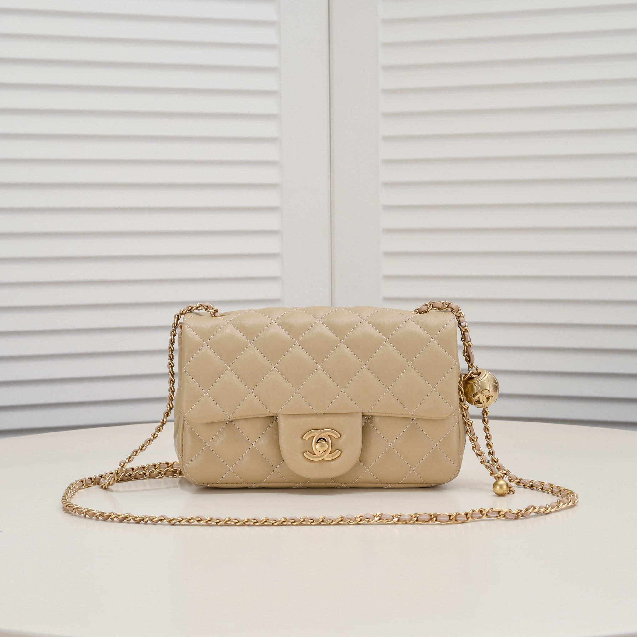 Chanel Cross Body Metal Ball Chain Shoulder Bag Handbag