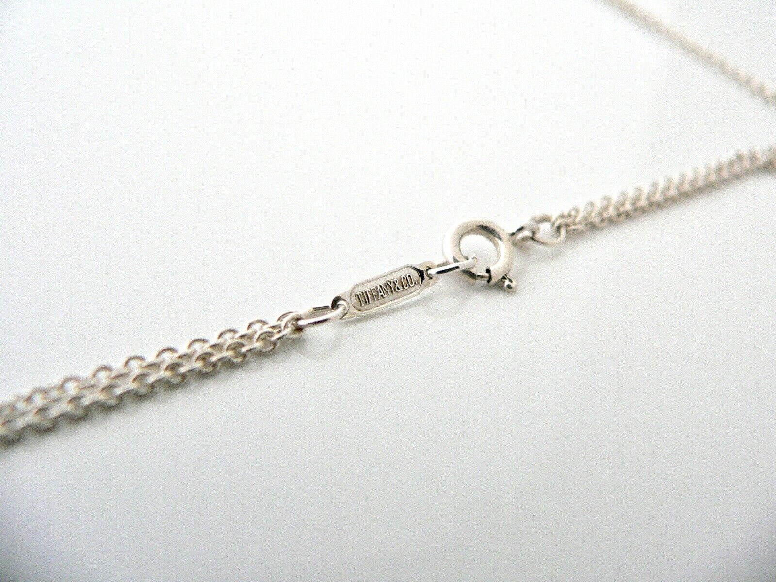 Tiffany & Co Silver Infinity Figure 8 Necklace Pendant Chain Charm Gift Love