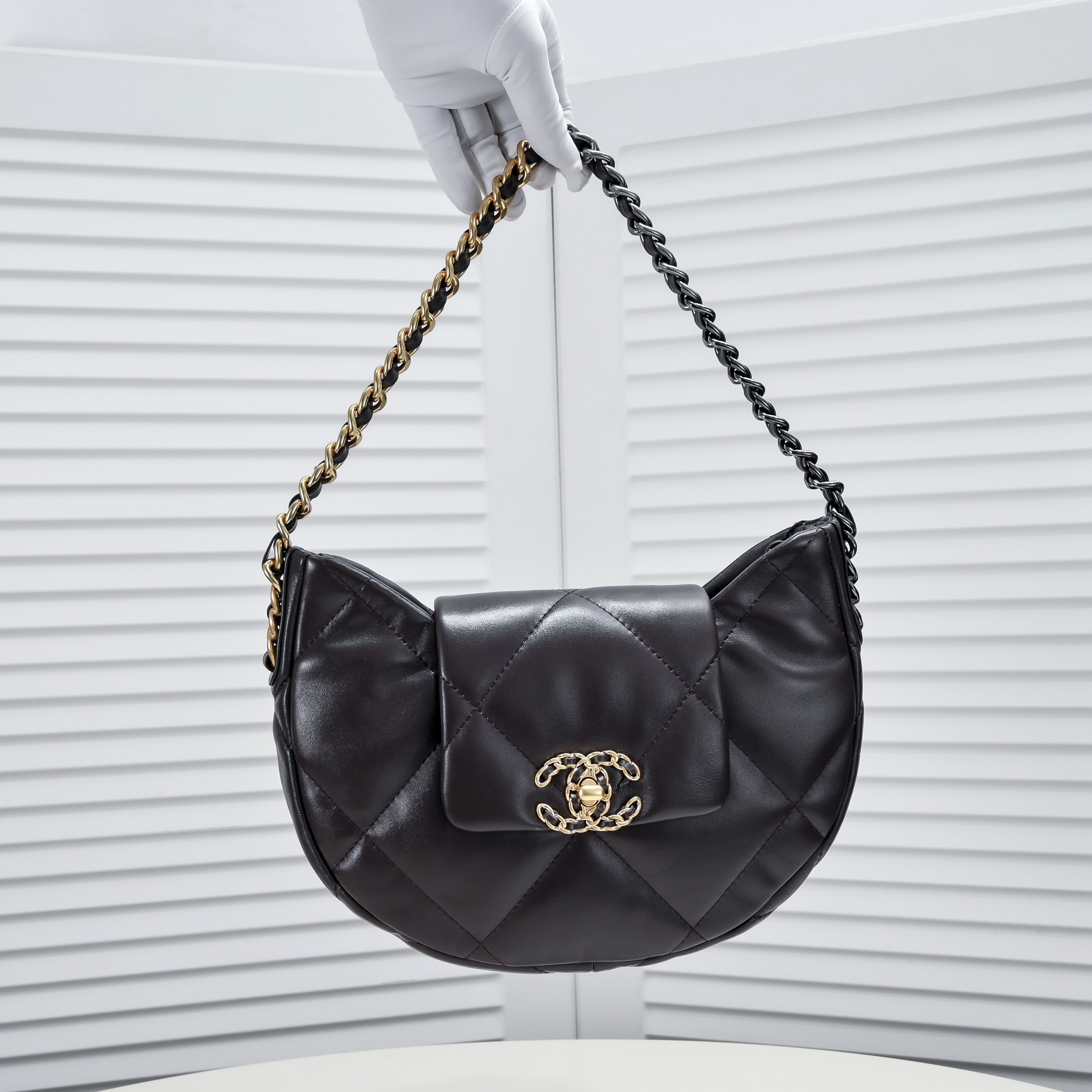 Chanel 19Bag Hobo Underarm Bag Shoulder Bag Handbag