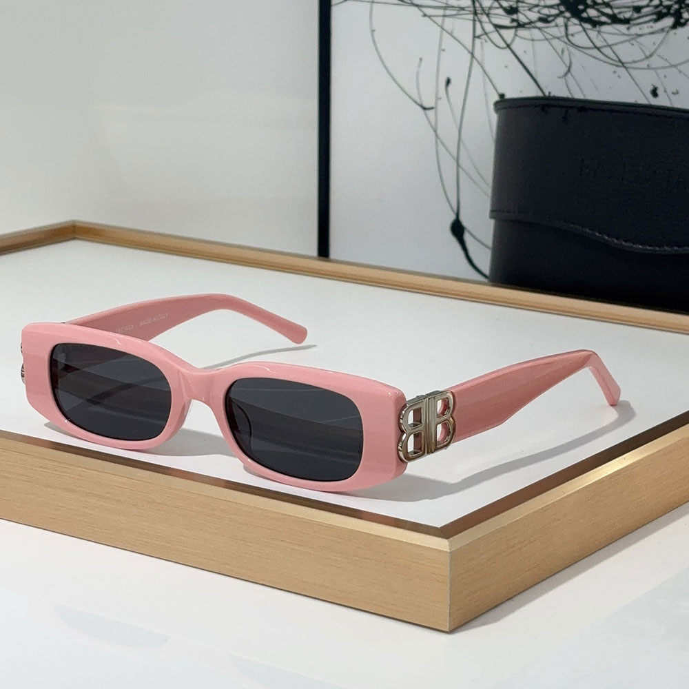 Balenciaga  Mirror leg Hollowed Out Logo   sunglasses Top quality （Replica）