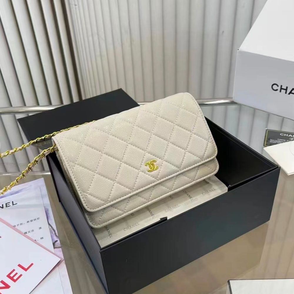Chanel  WOC Quilted Caviar Shoulder Bag (Replica)