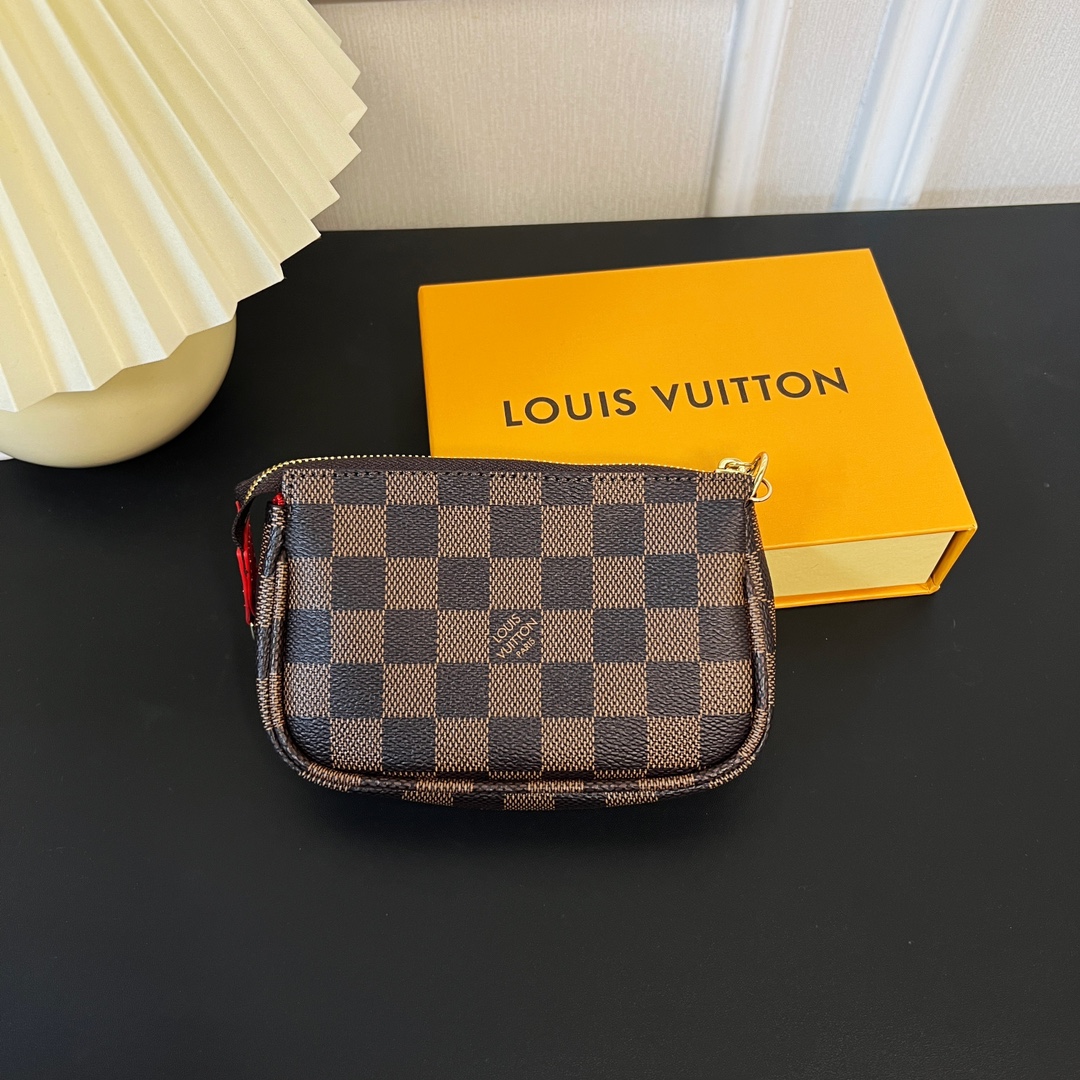 Louis Vuitton Multi Pochette Accessories Mini Bag Purse