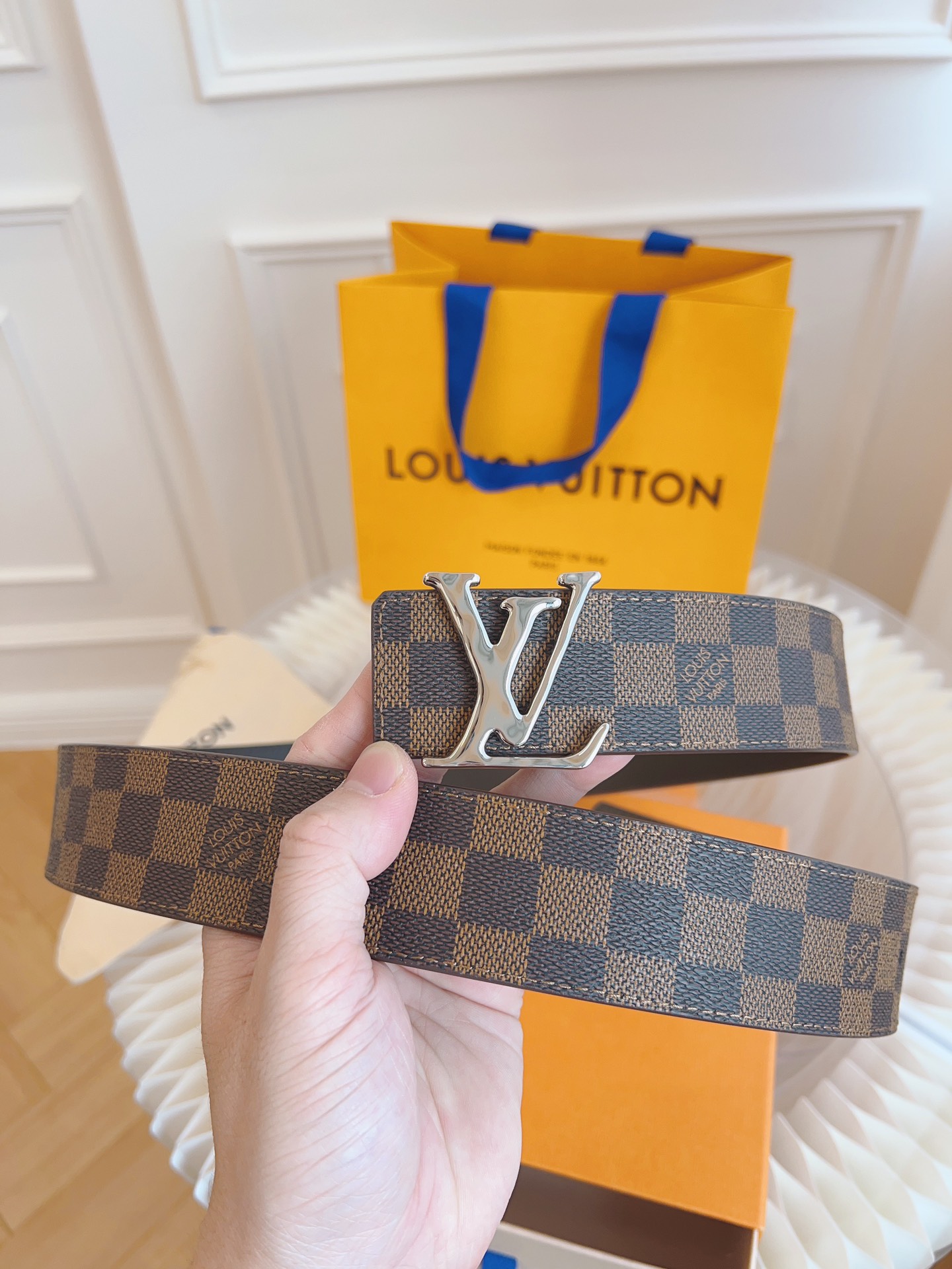 Louis Vuitton LV Leather Belts 1:1 Mirror Version