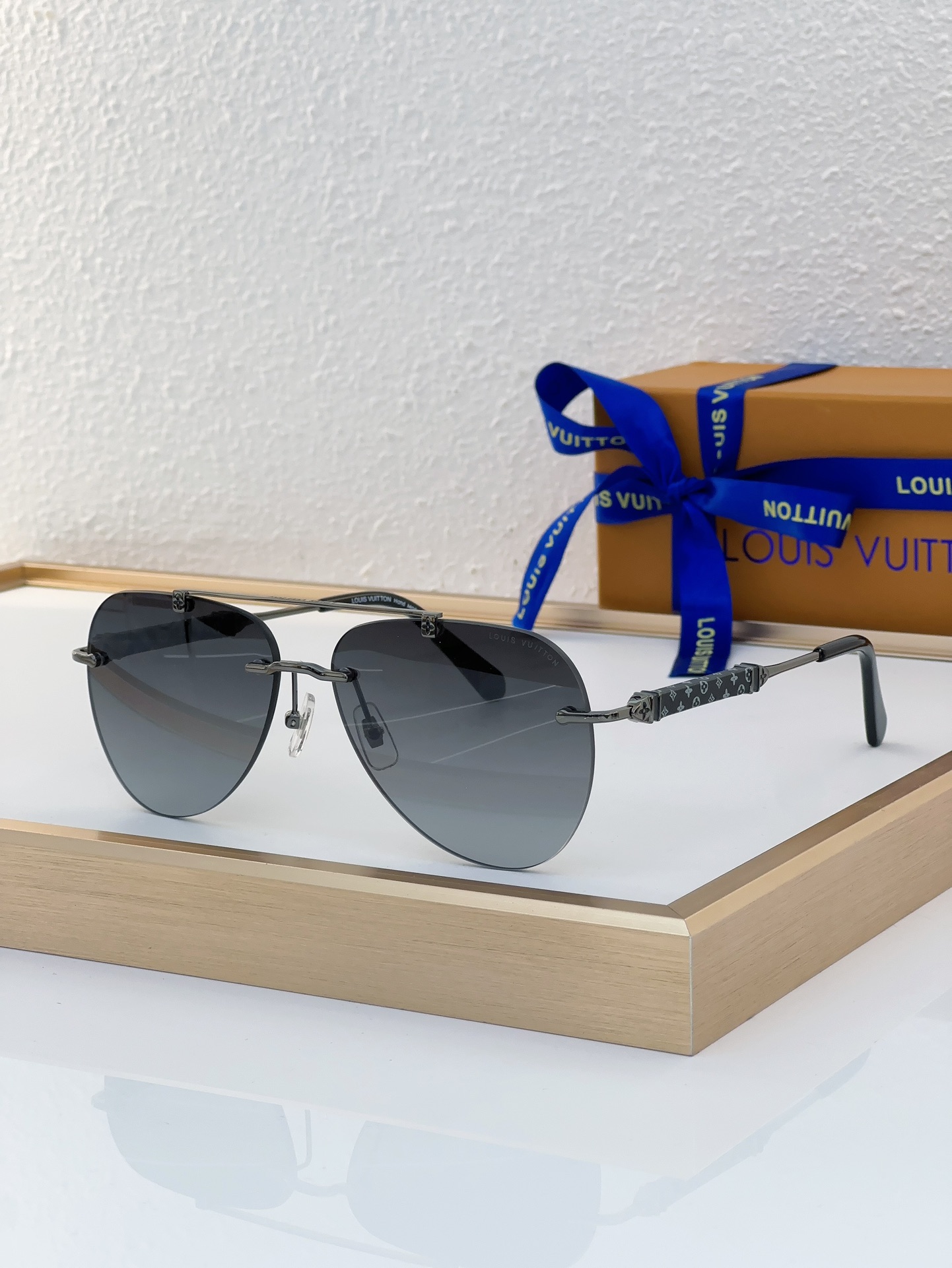 Louis Vuitton LV Sunglasses