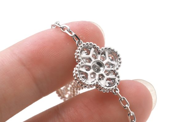 Van Cleef Bracelet Dupe, Sliver& Full Diamonds Clover