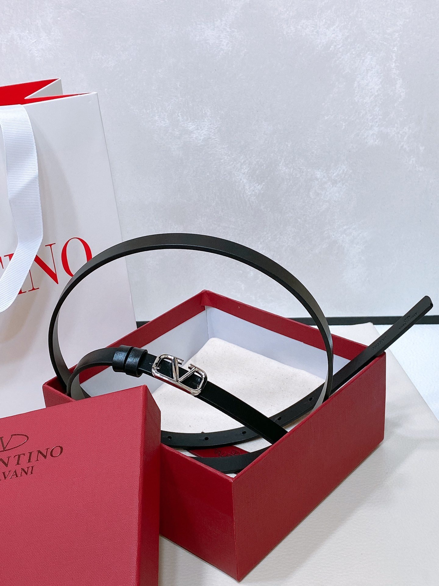 Valentino Leather Belts 1:1 Mirror Version