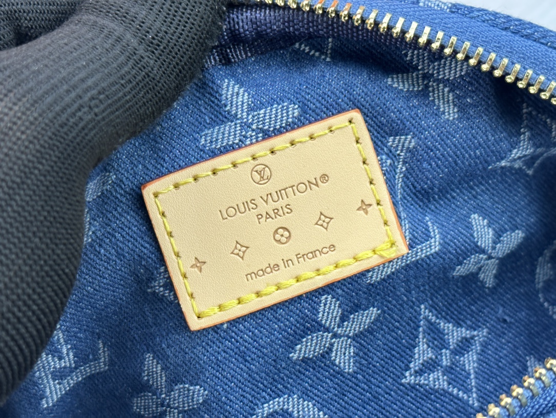 Louis Vuitton Gradient Mini Bumbag M82208 M82347 M82335 Shoulder Bag Handbag