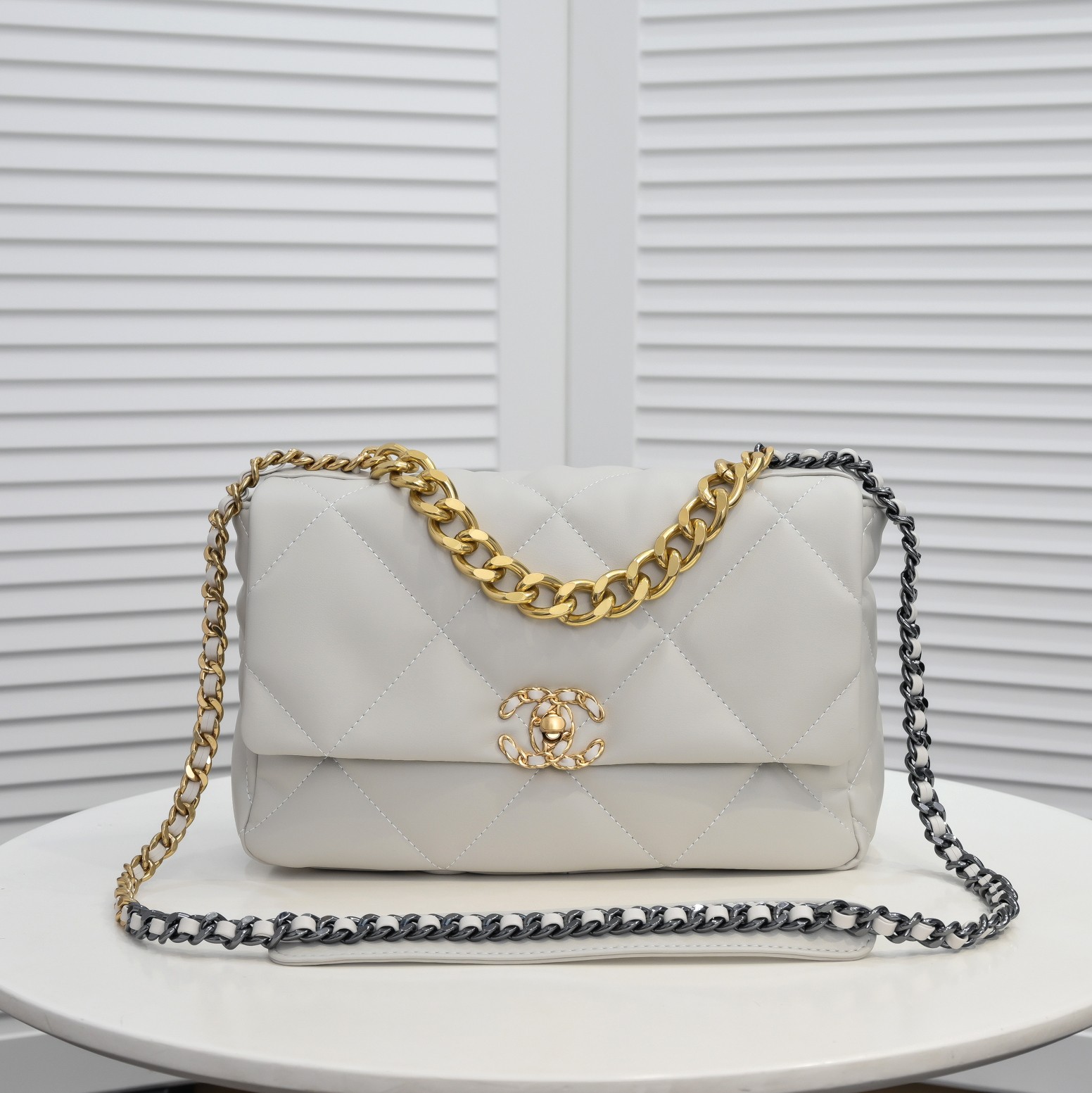 Chanel Lambskin Quilted Medium19 Flap Shoulder Bag Handbag