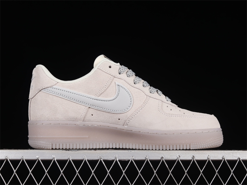 Nk Air Force 1'07 Low SI0820-605