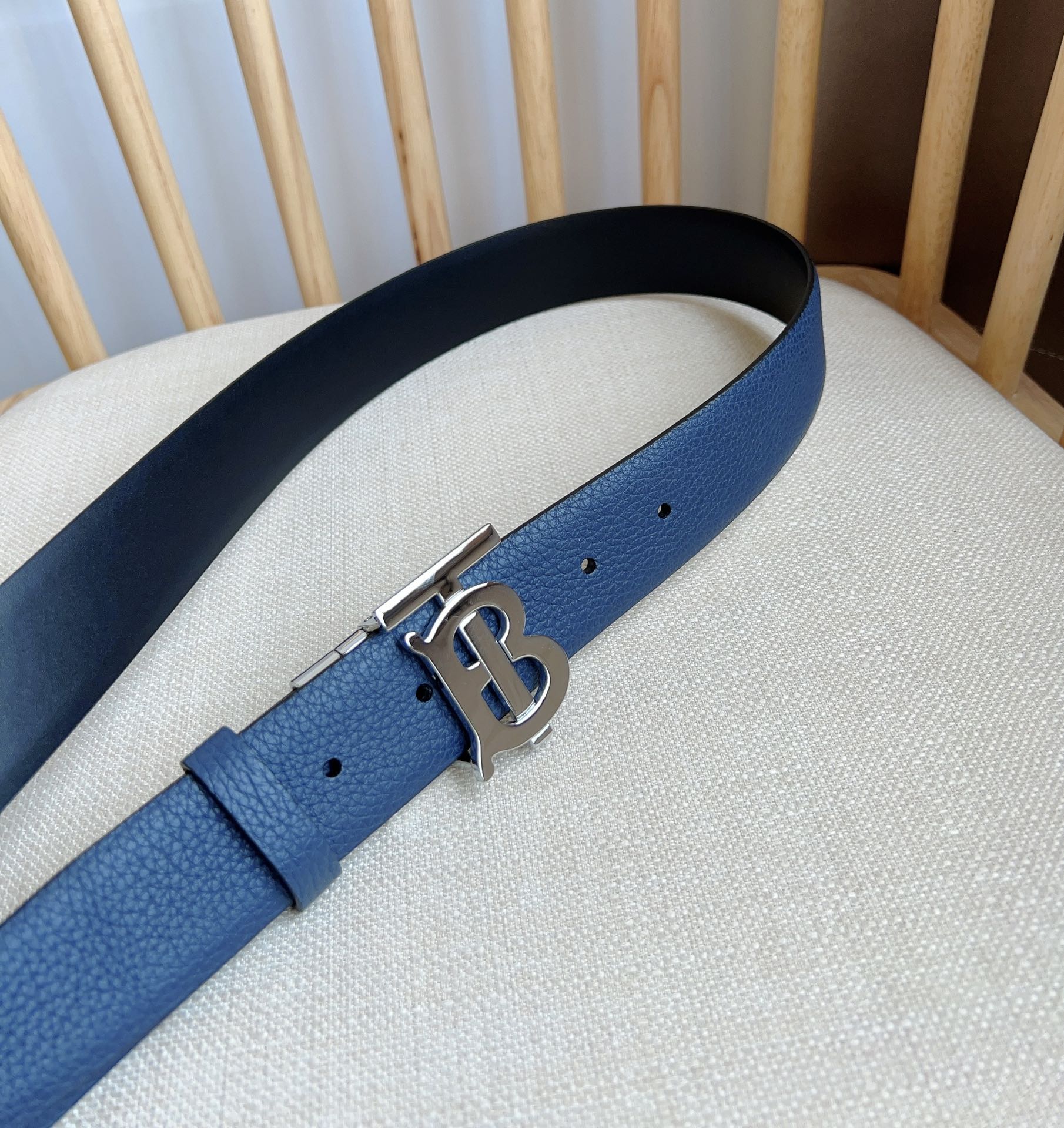 Burberry Leather Belts 1:1 Mirror Version
