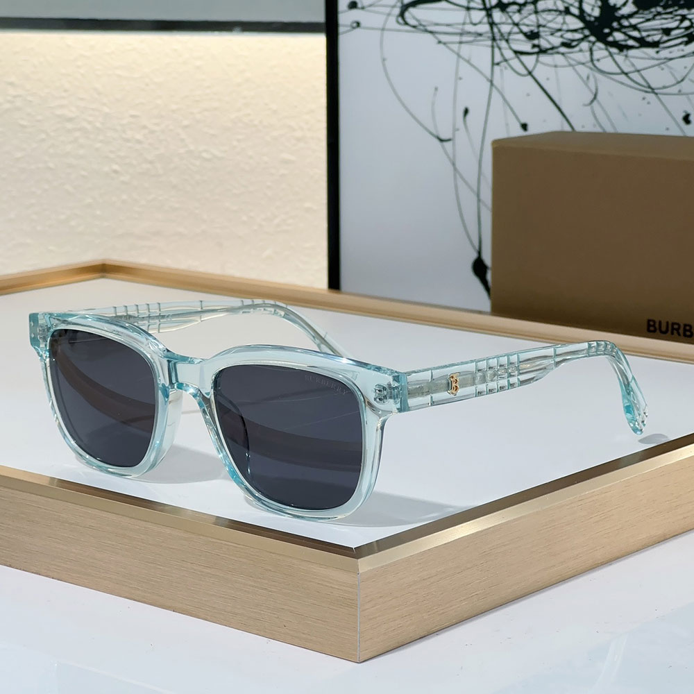 Burberry Stylish temperament Sunglasses Top quality （Replica）
