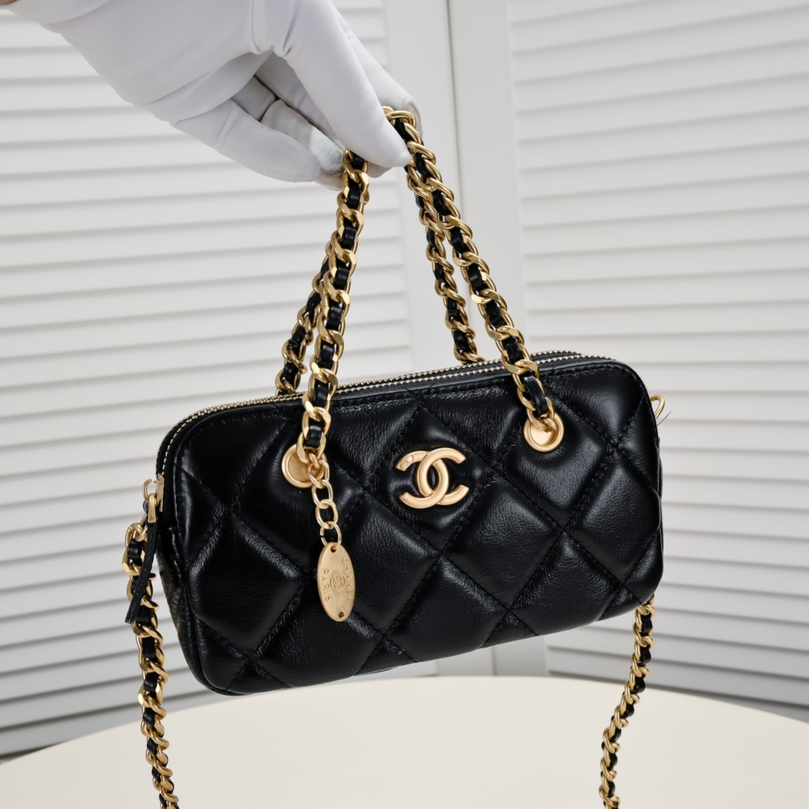 Chanel 23K Gold Coin Chain Bag Shoulder Bag Handbag