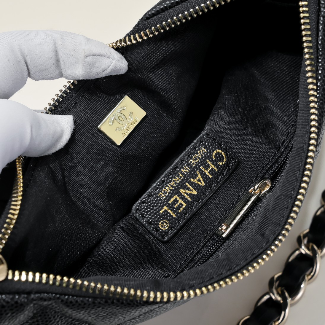 Chanel Hobo Underarm Bag Small Shoulder Bag Handbag