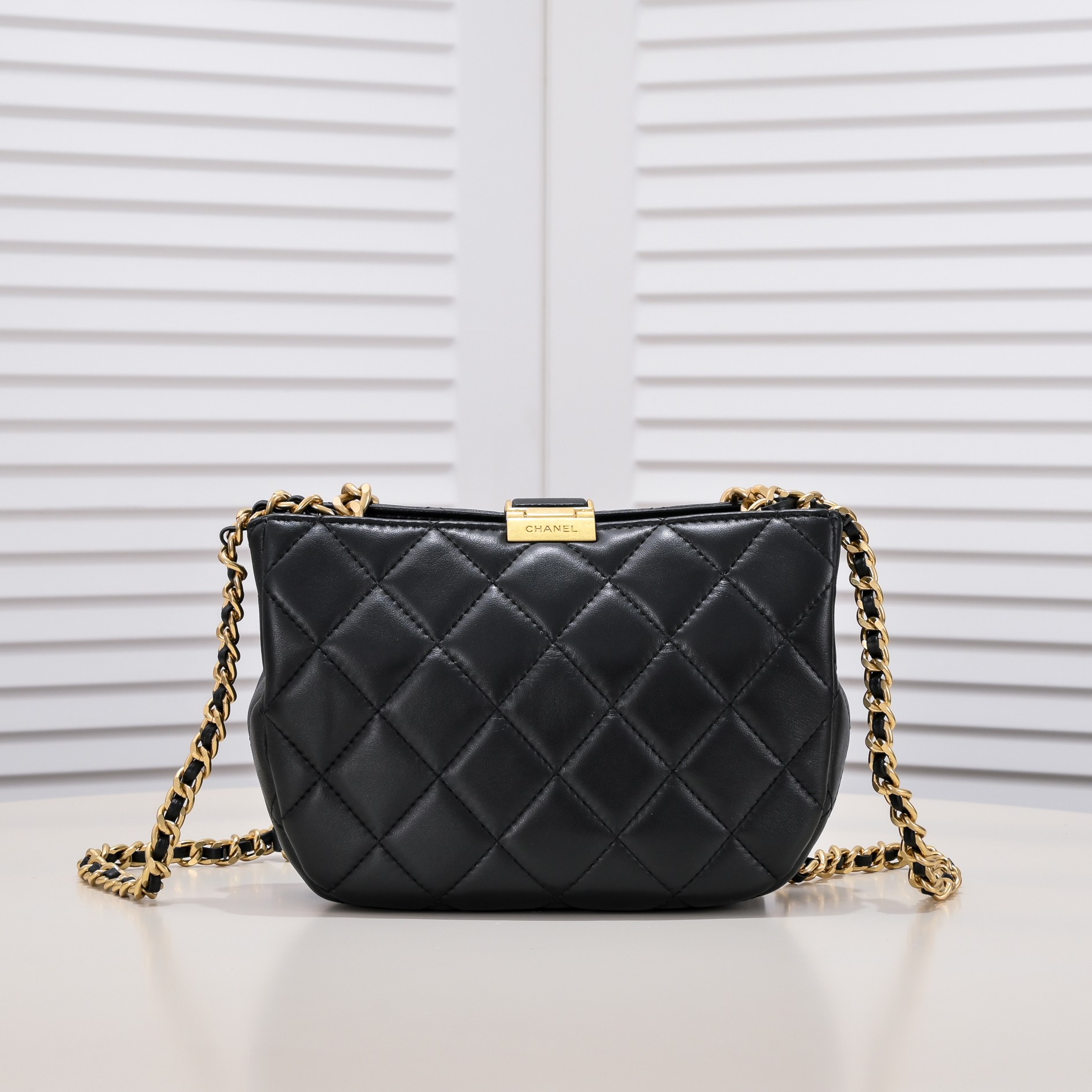 Chanel Stray Bag Shoulder Bag Handbag