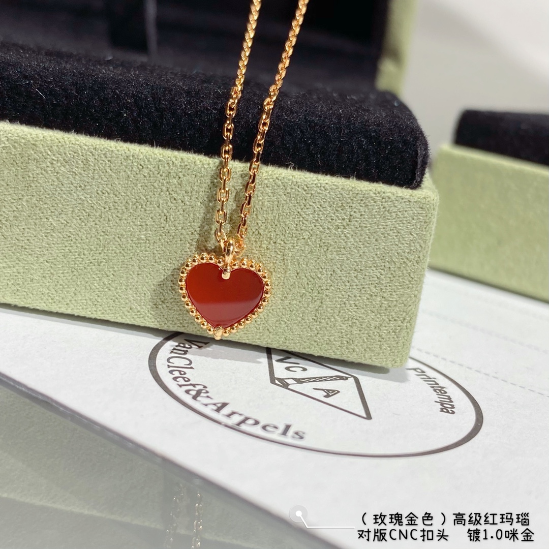 Van Cleef & Arpels Carnelian Heart Necklace, Sweet Alhambra heart pendant