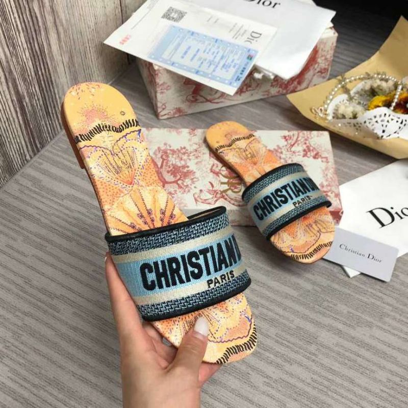 Dior DWAY Slide Slipper Sandals (Replica)