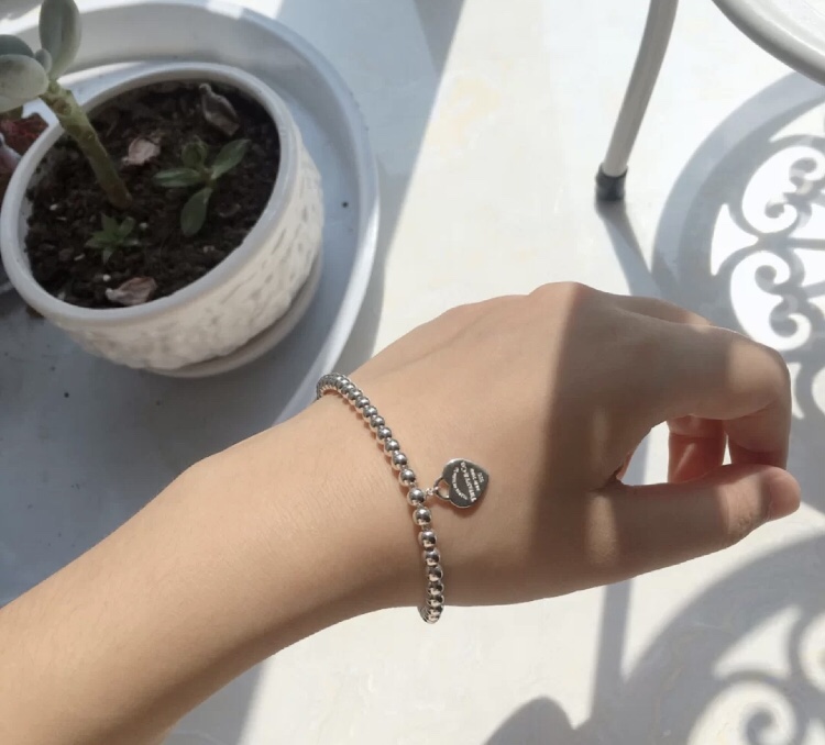 Return To Tiffany Blue Heart Tag Bead Bracelet