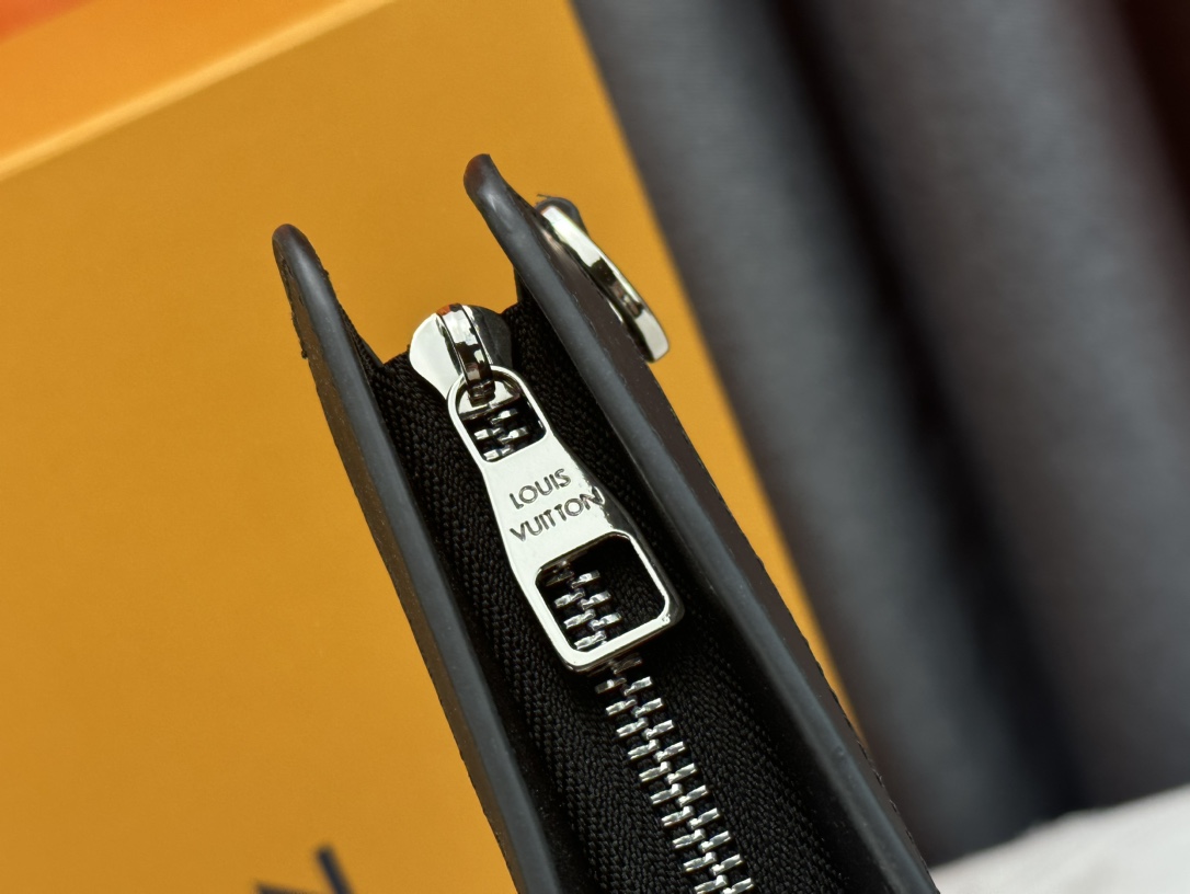 Louis Vuitton Pochette Jour Monogram Eclipse M82080 Clutch Bag Handbag