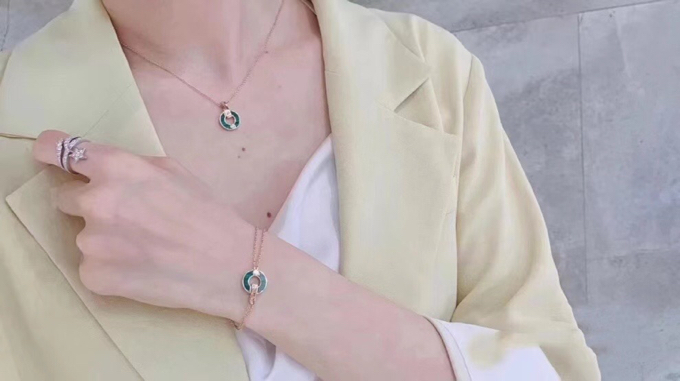 BVLGARI BVLGARI NECKLACE, White Mother-of-Pearl & Turquoise