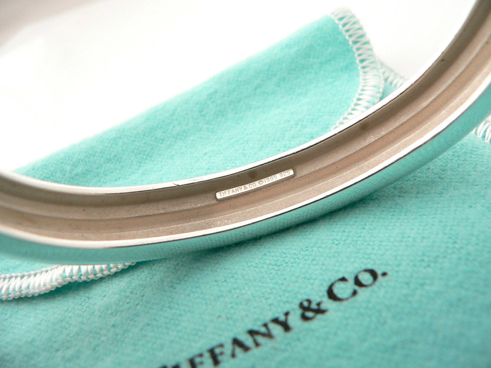 Tiffany & Co Silver Atlas Cuff Groove Stripe Bracelet Bangle Gift Pouch Love Art