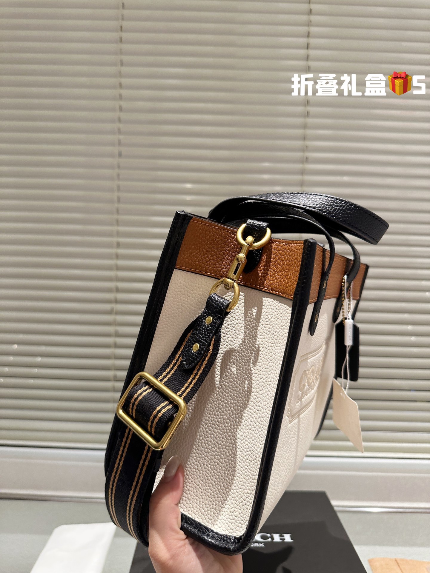 COACH FIELD Tote 010 LLS571 22cm