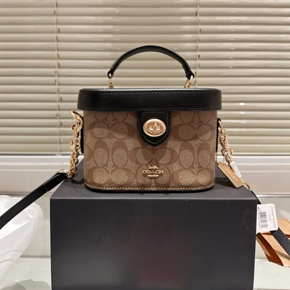 COACH KAY Cosmetic Bag 021 LLS061 19cm