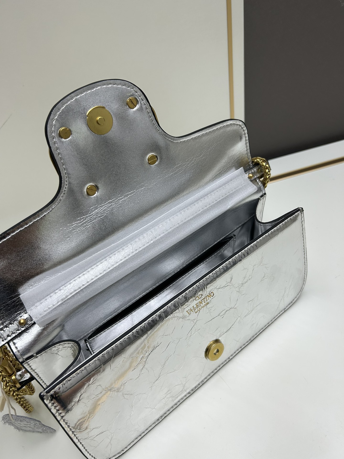 Valentino Garavani Stud Sign Shoulder Bag 20224#