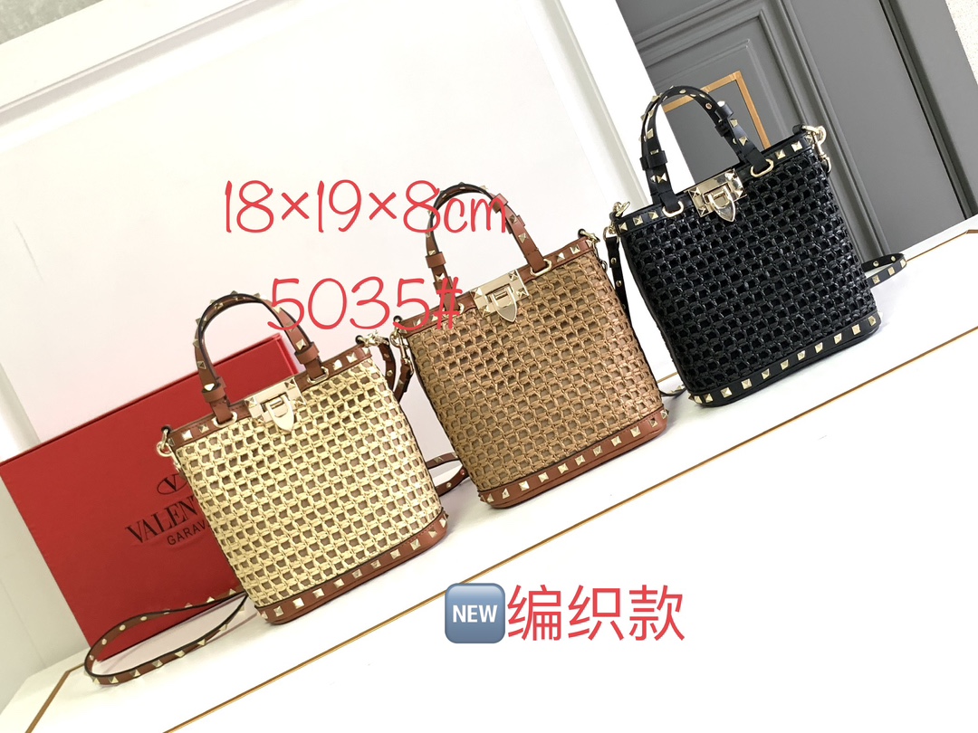 Valentino Rockstud Bucket Bag 5035 MTX571 18cm