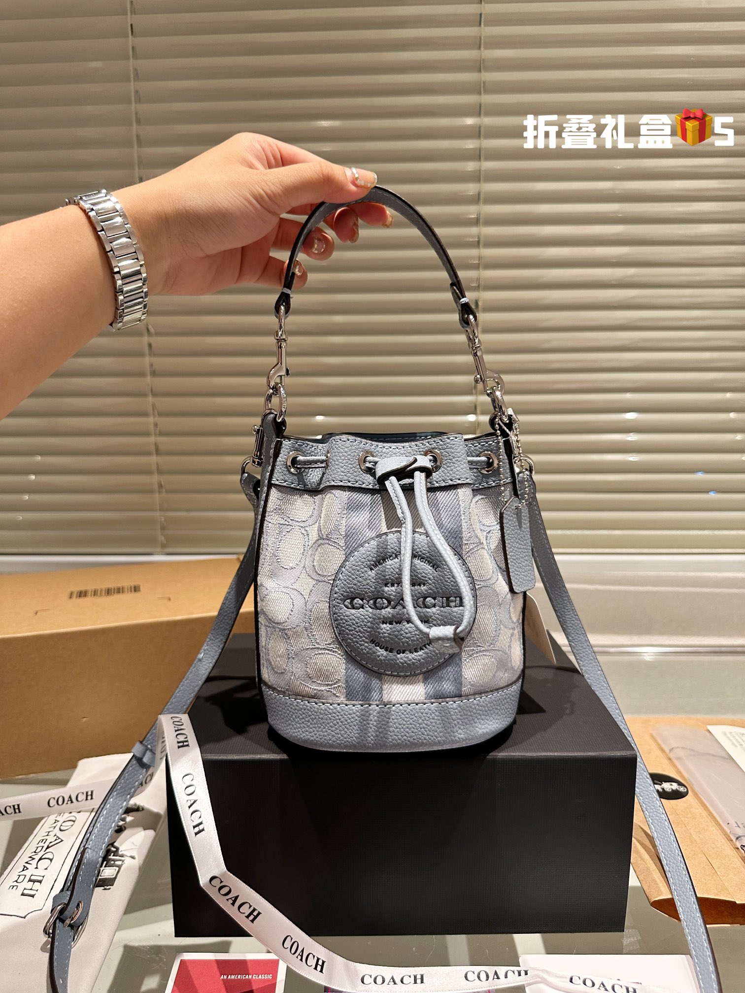 COACH DEMPSEY Bucket Bag 009 LLS561 18cm