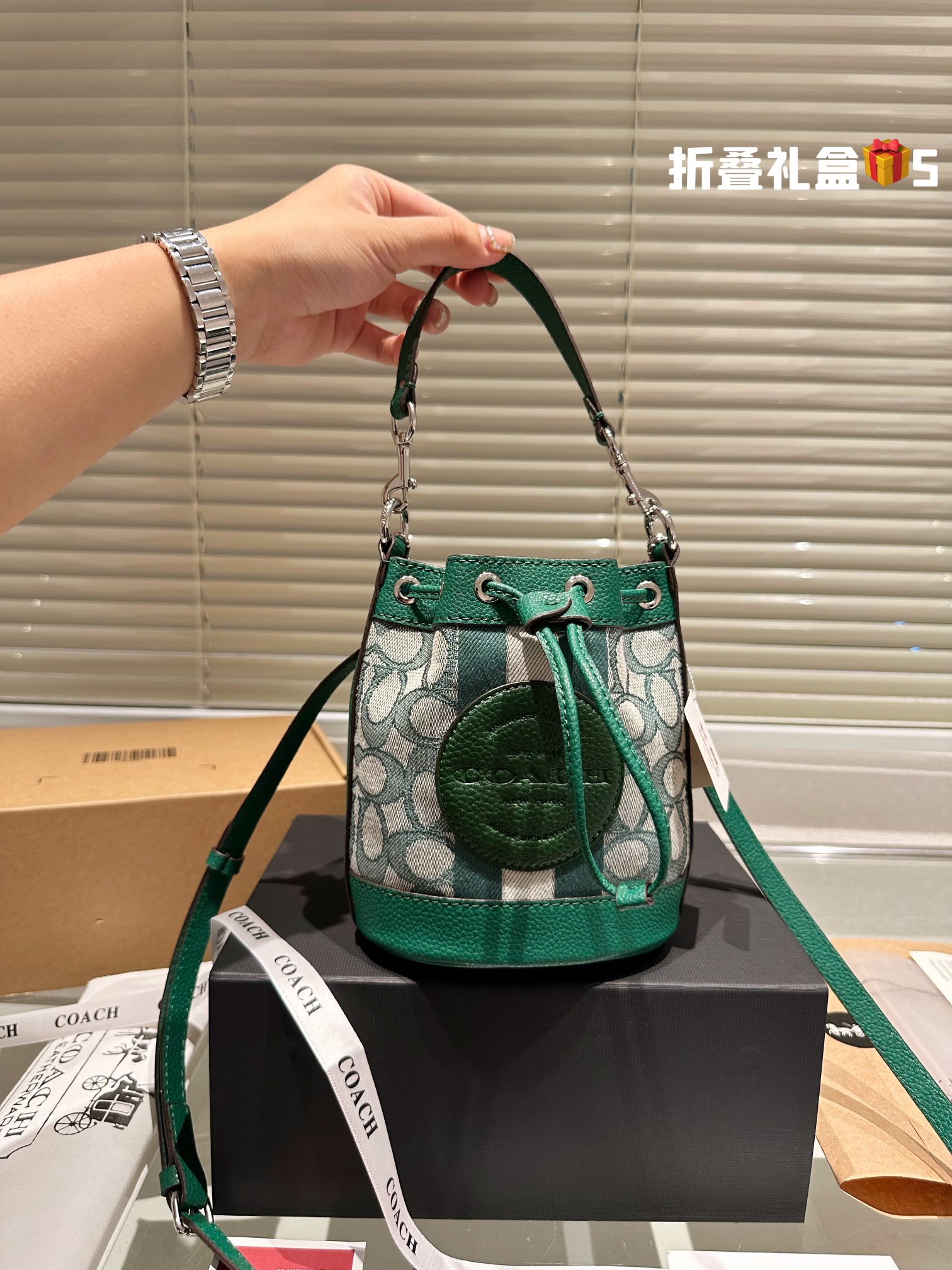 COACH DEMPSEY Bucket Bag 009 LLS561 18cm