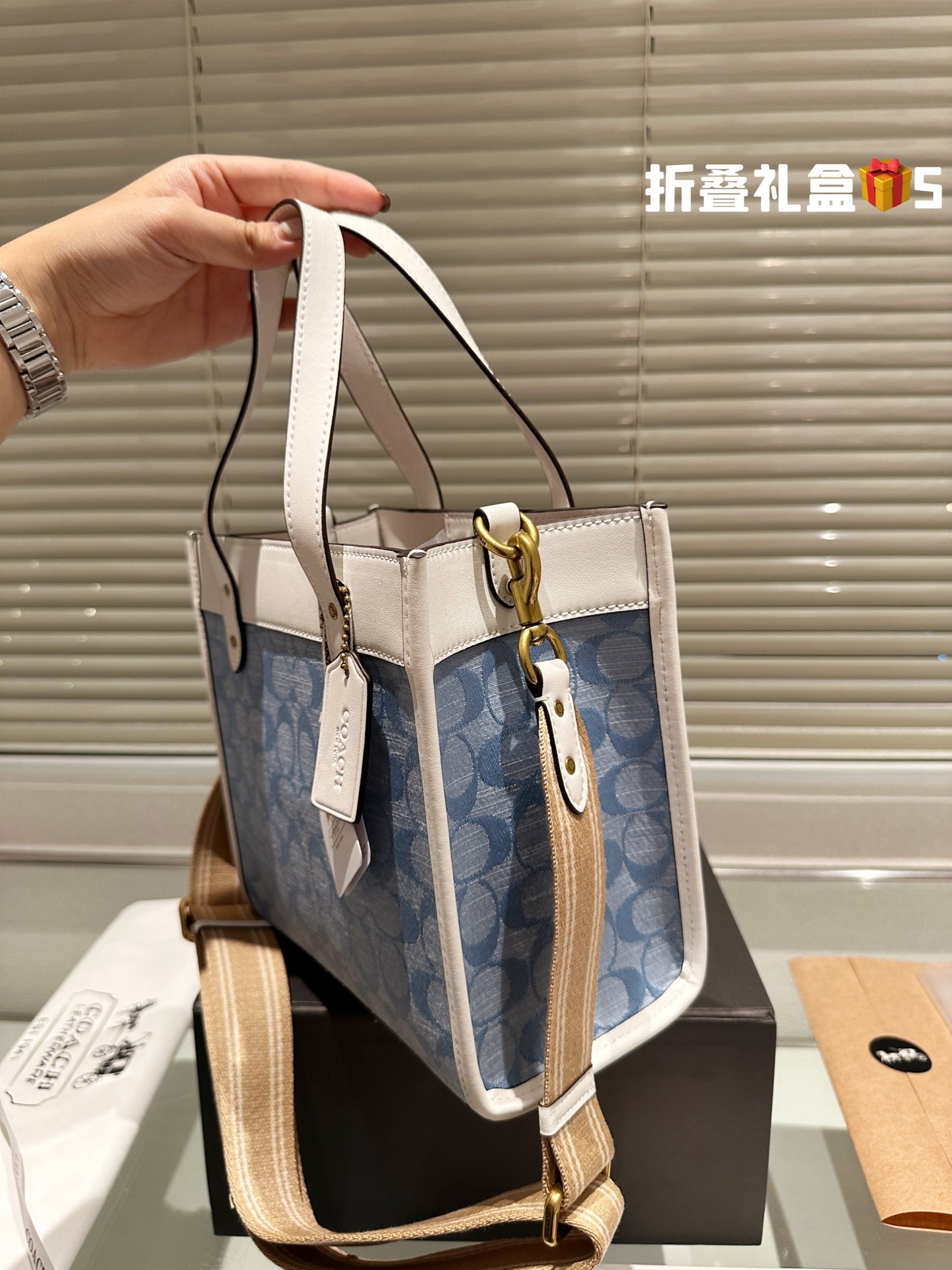 COACH FIELD Tote 011 LLS571 22cm