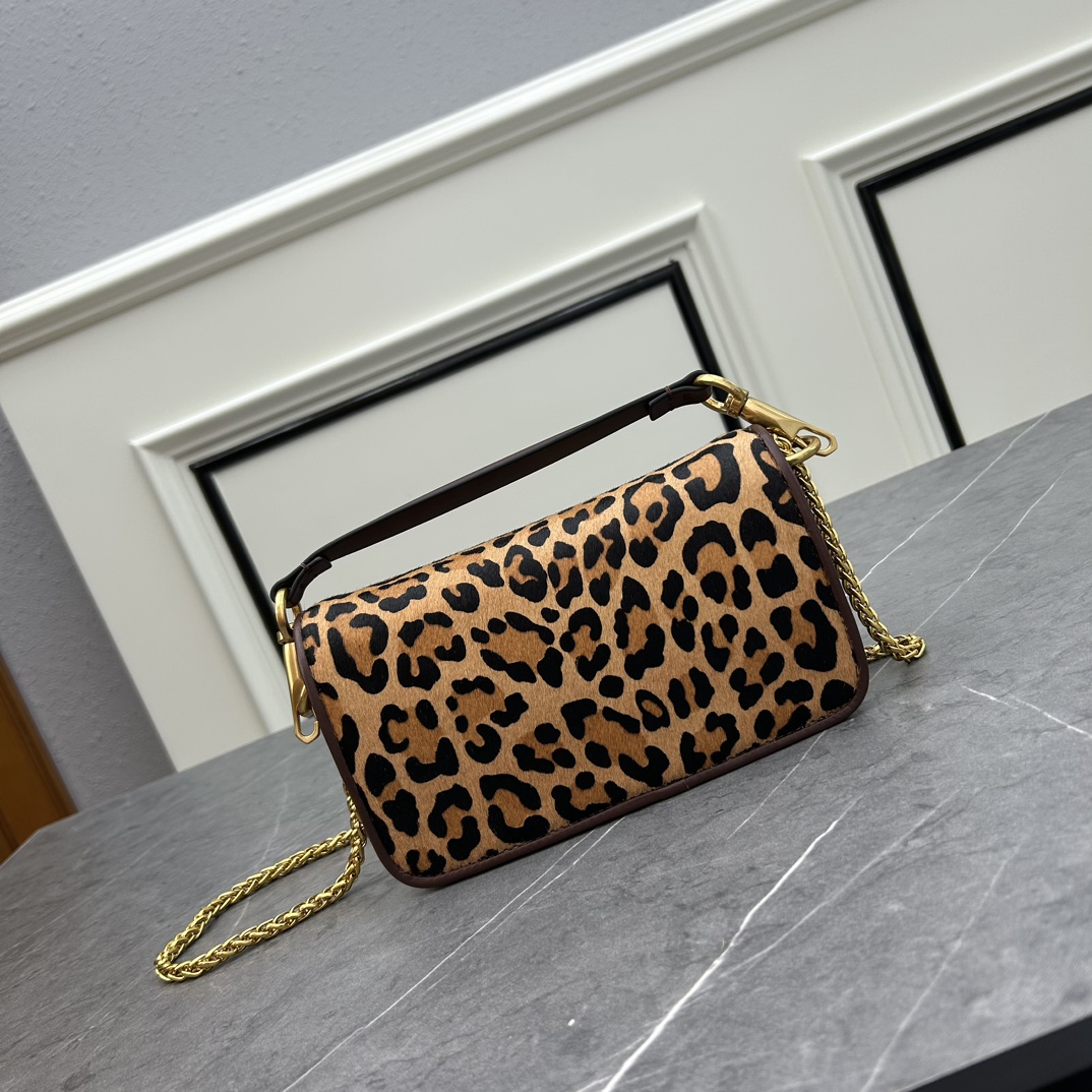 Valentino leopard print Locò calfskin Crossbody bag 5106#