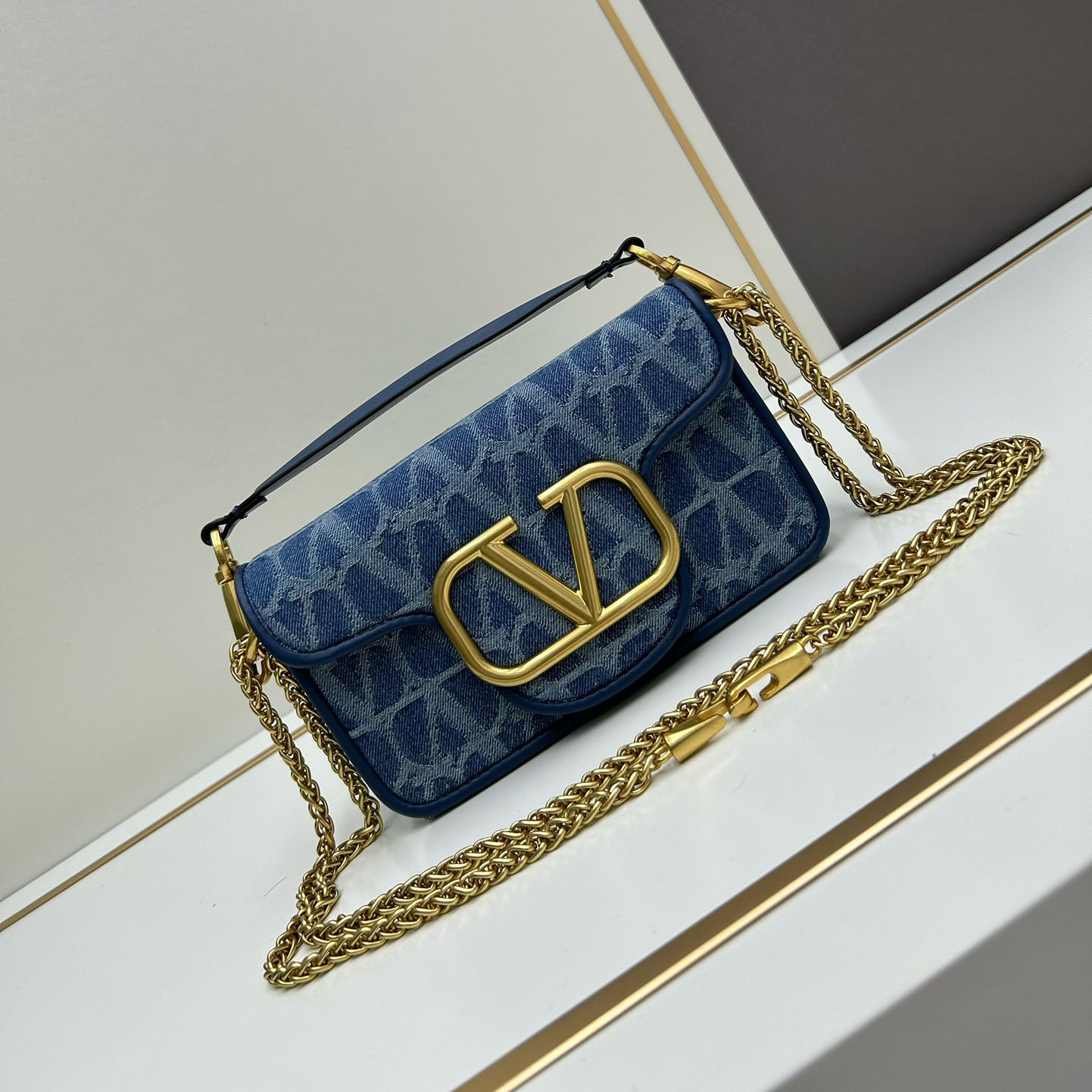 Valentino GARAVANI ALLTIME Crossbody bag 8117#