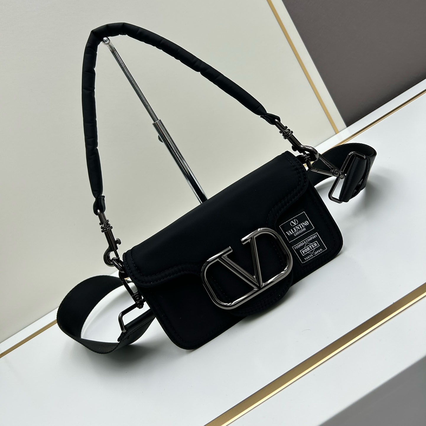 Valentino Garavani Loco Crossbody bag 7111#