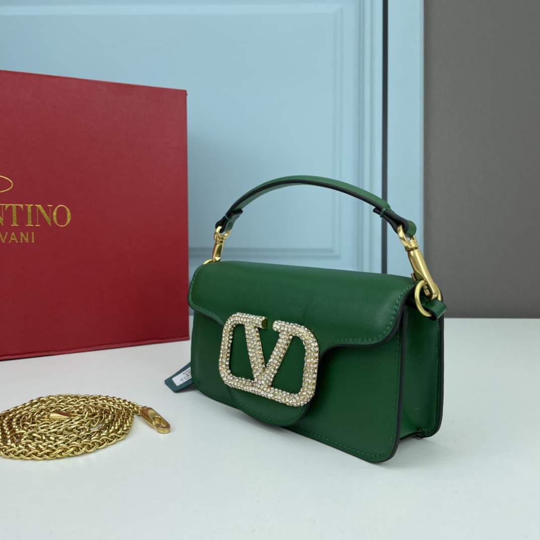 Valentino MINI LOCÒ Crossbody bag 20226-1