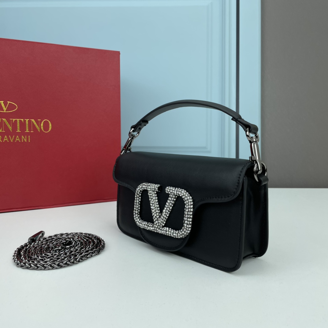 Valentino MINI LOCÒ Crossbody bag 20226-1