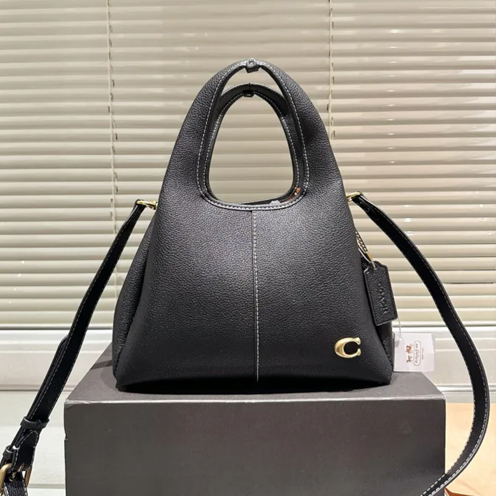 COACH LANA Shoulder Bag 017 LLS581 22cm