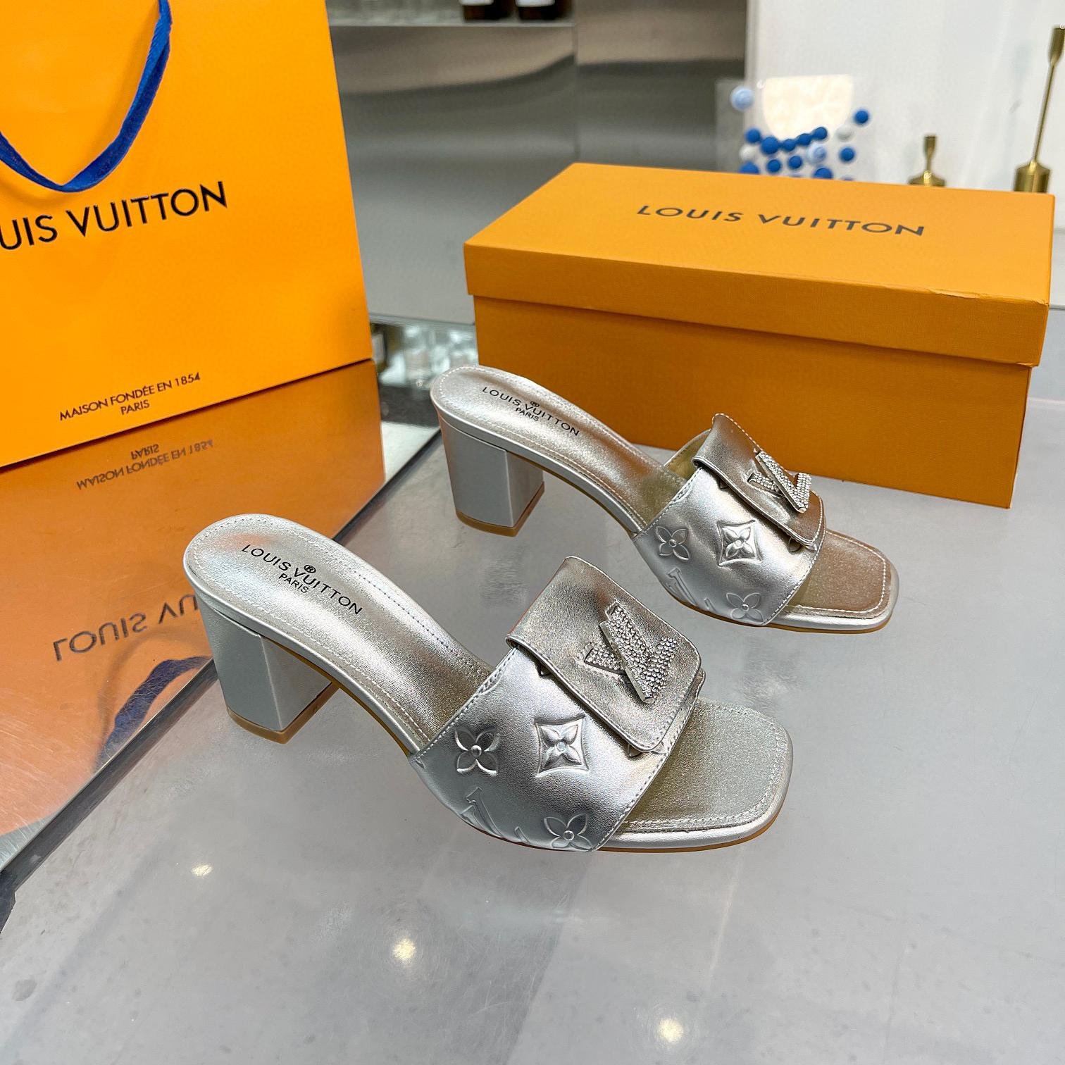 Louis Vuitton LV Flat Cut With Chunky Flip-flops Slide Sandal (Replica)