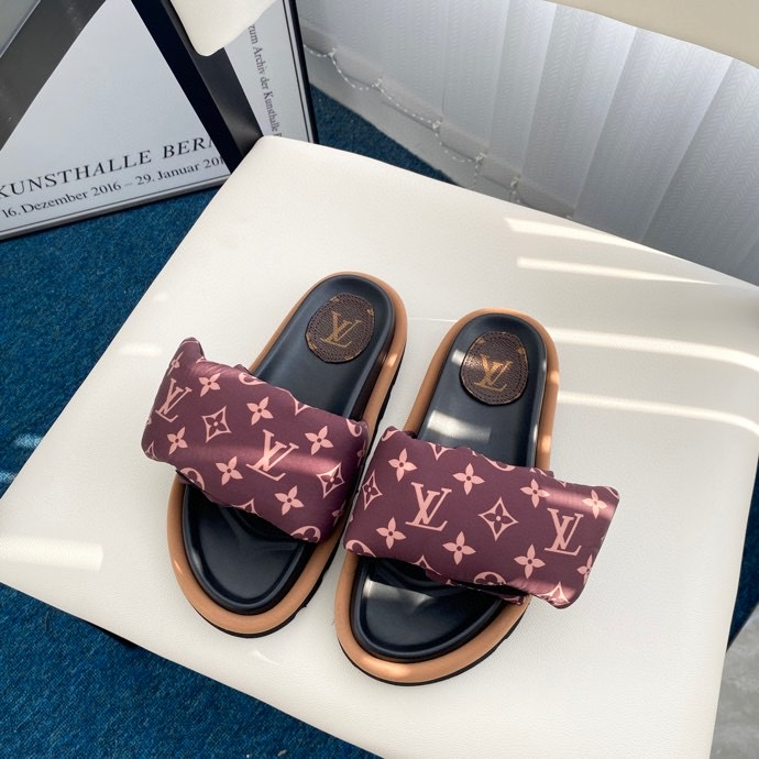 Louis Vuitton LV Pillow Casual Slippers Slide Sandal (Replica)